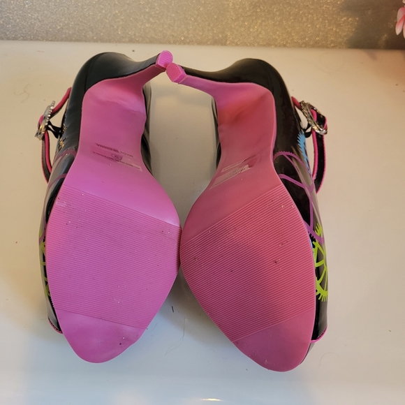 Size 9 Brand New Ellie Steam Punk Heels - Picture 4 of 5